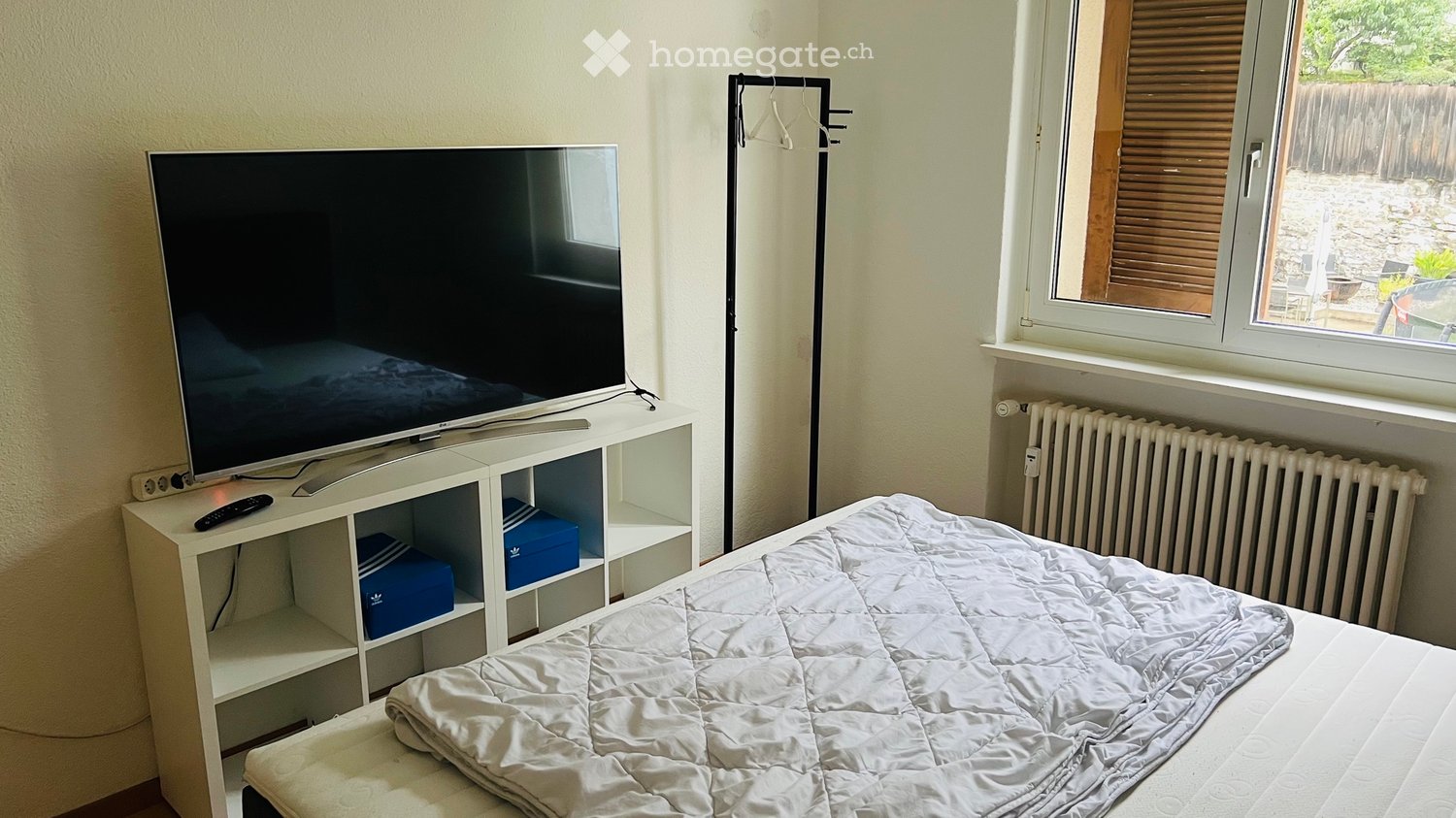 1 room single room
