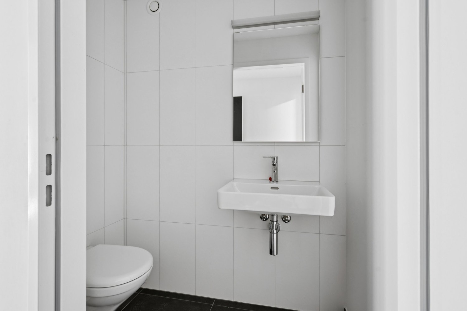 147m² commercial