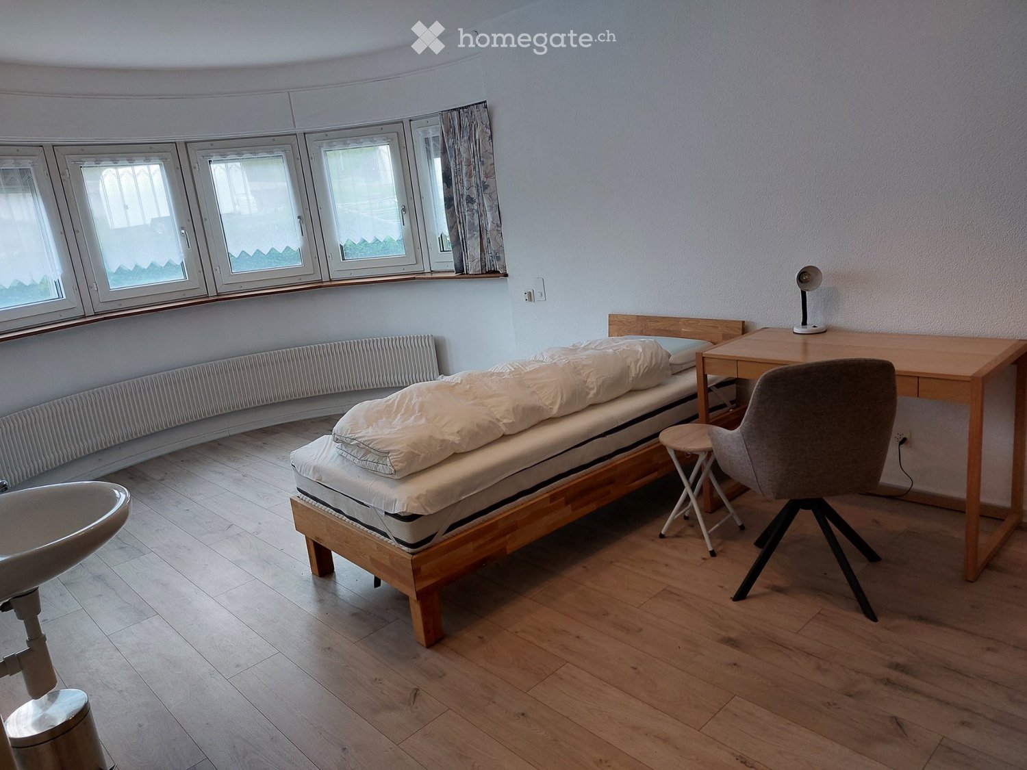 1 room single room