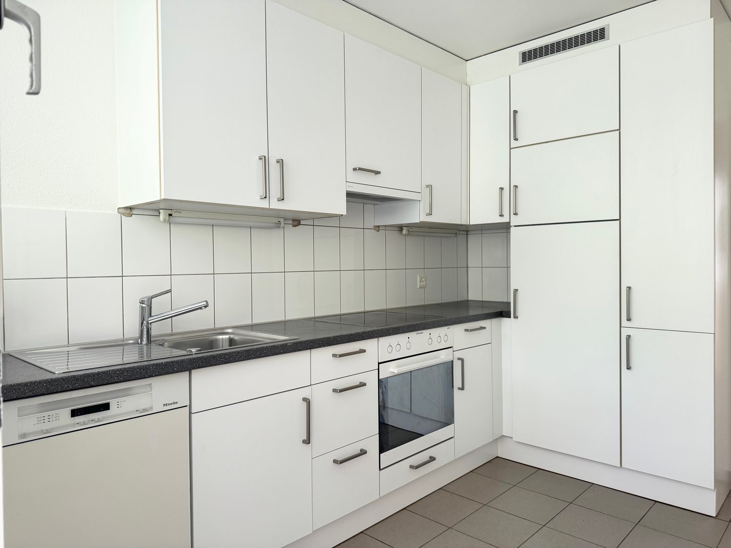 3 rooms apartment