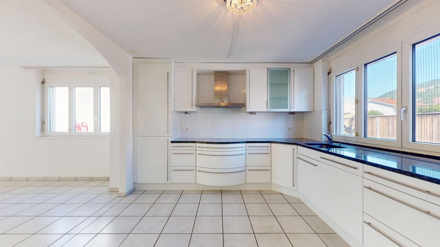 Maison de coin de 5 ½ pièces