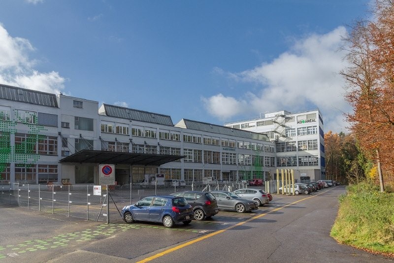 1917m² commercial