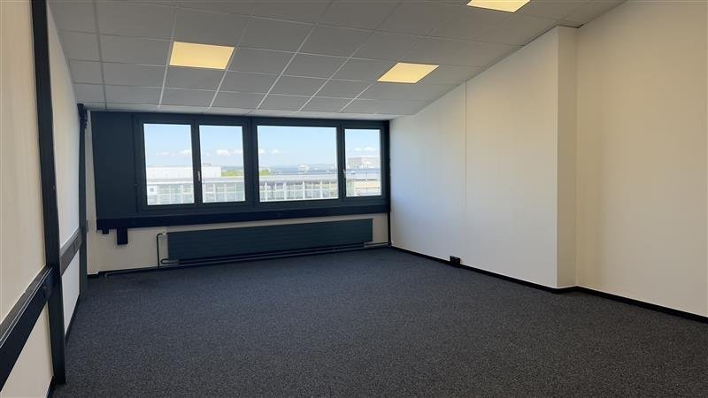 42m² bureau