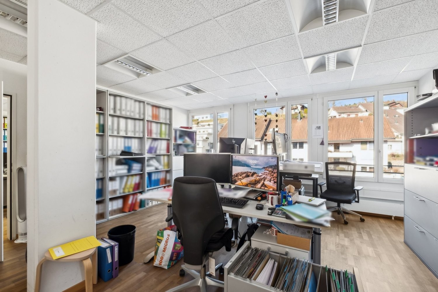 55m² office