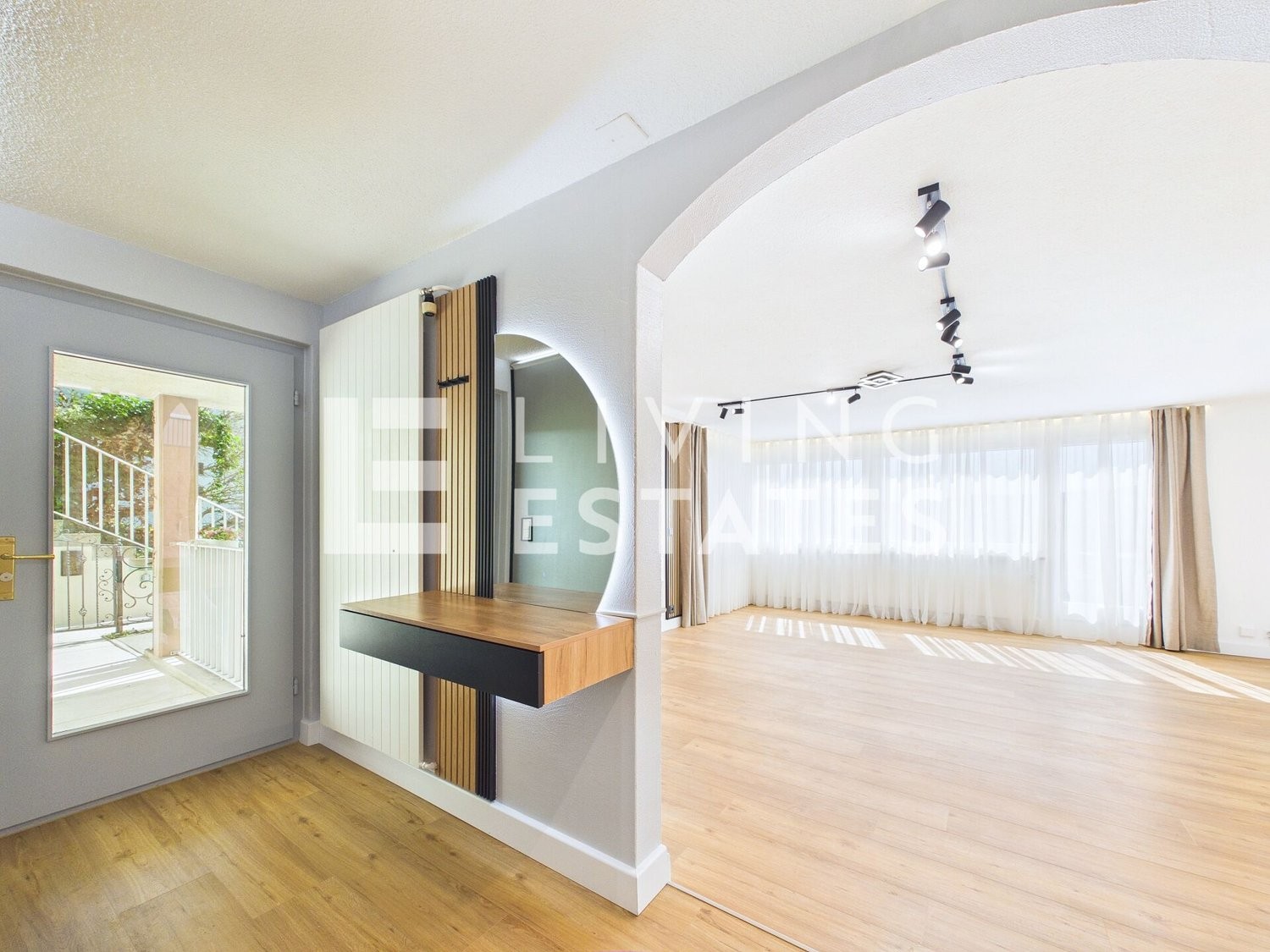 4 ½ rooms terrace flat