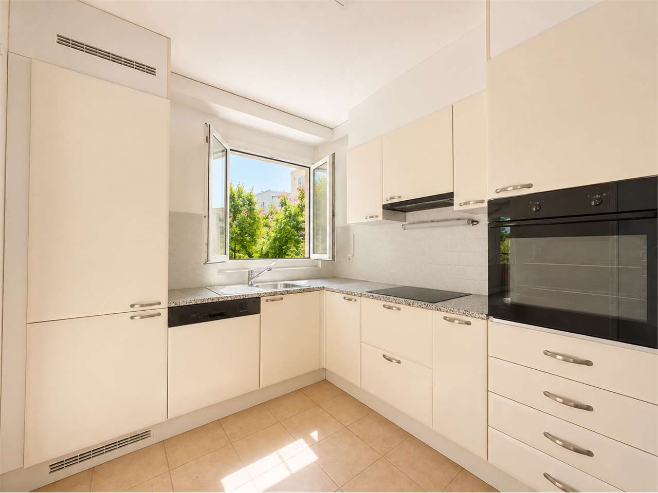 2 ½ Zimmer Wohnung