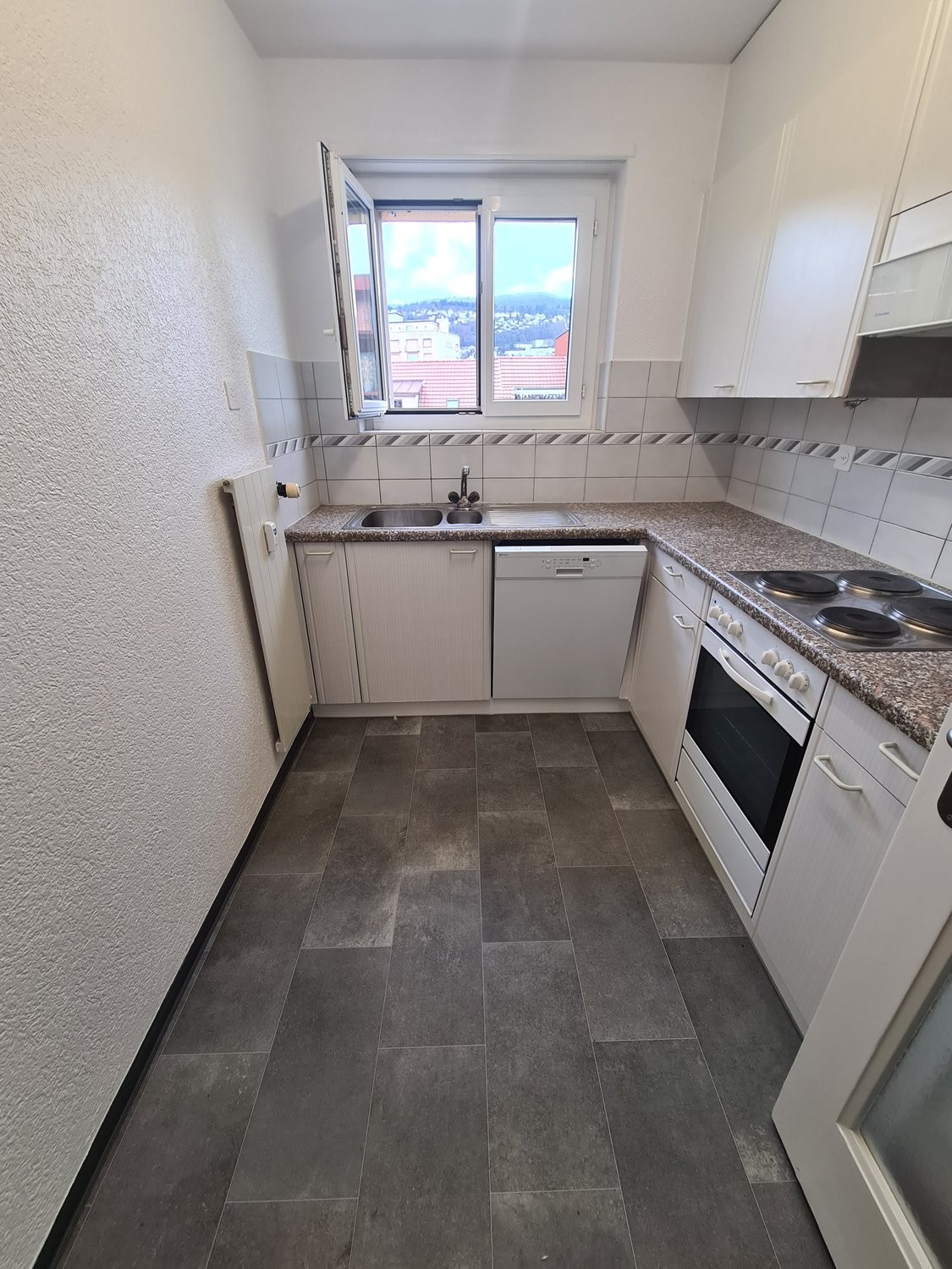 3 rooms apartment