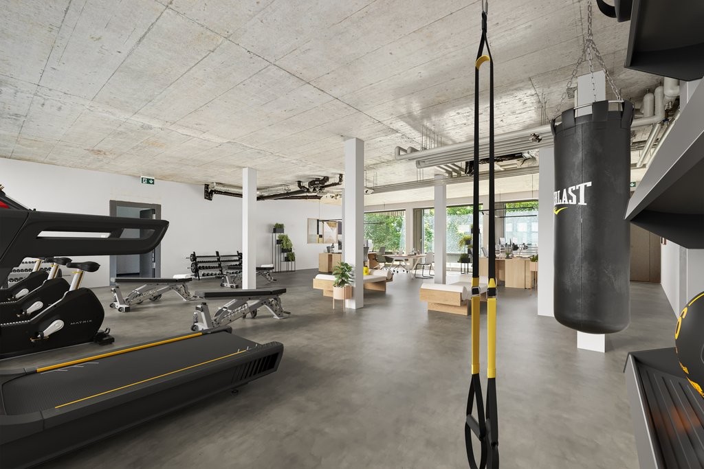 150m² commercial