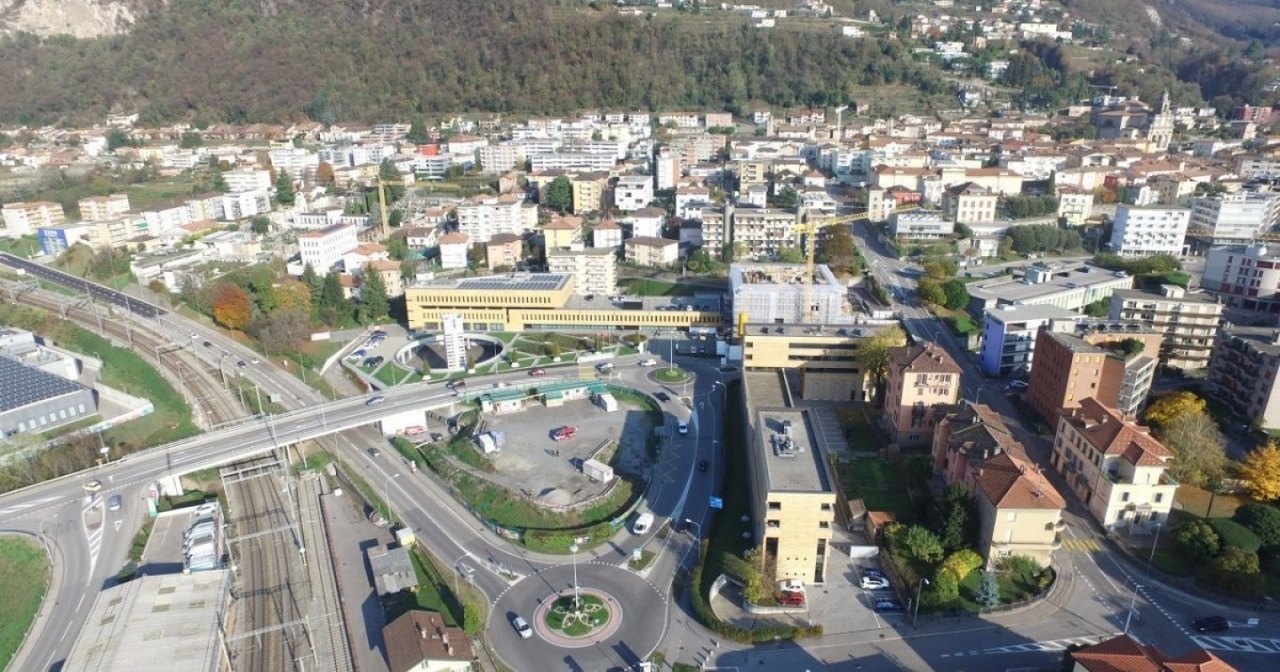 280m² office