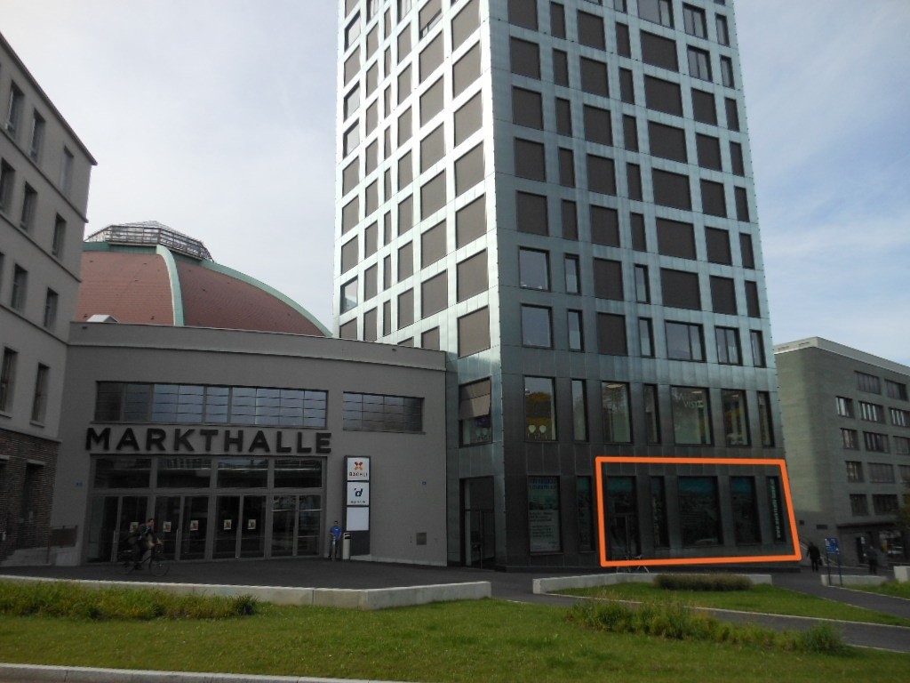 194m² office