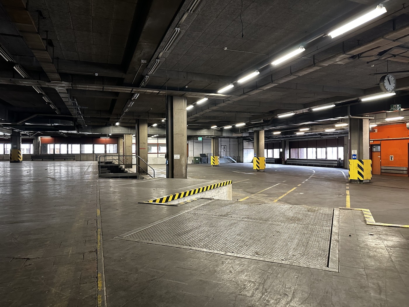 519-3934m² commercial
