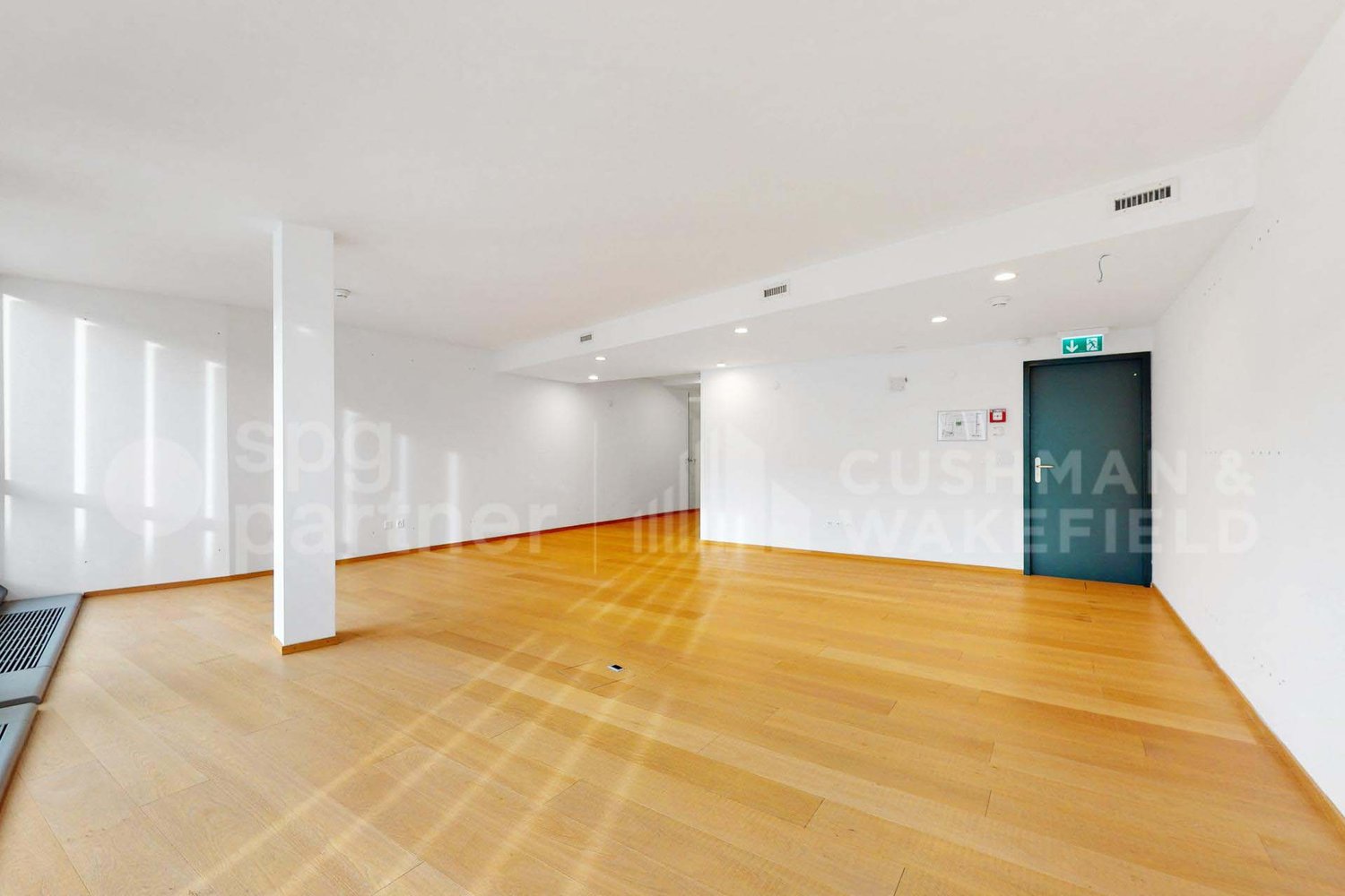 277m² office