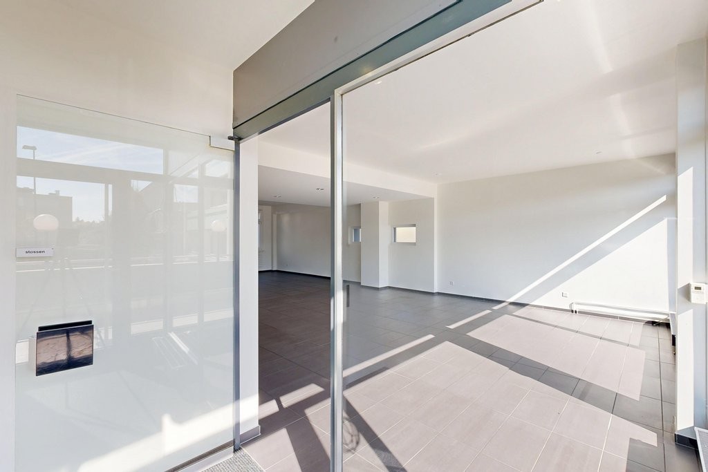 122m² studio