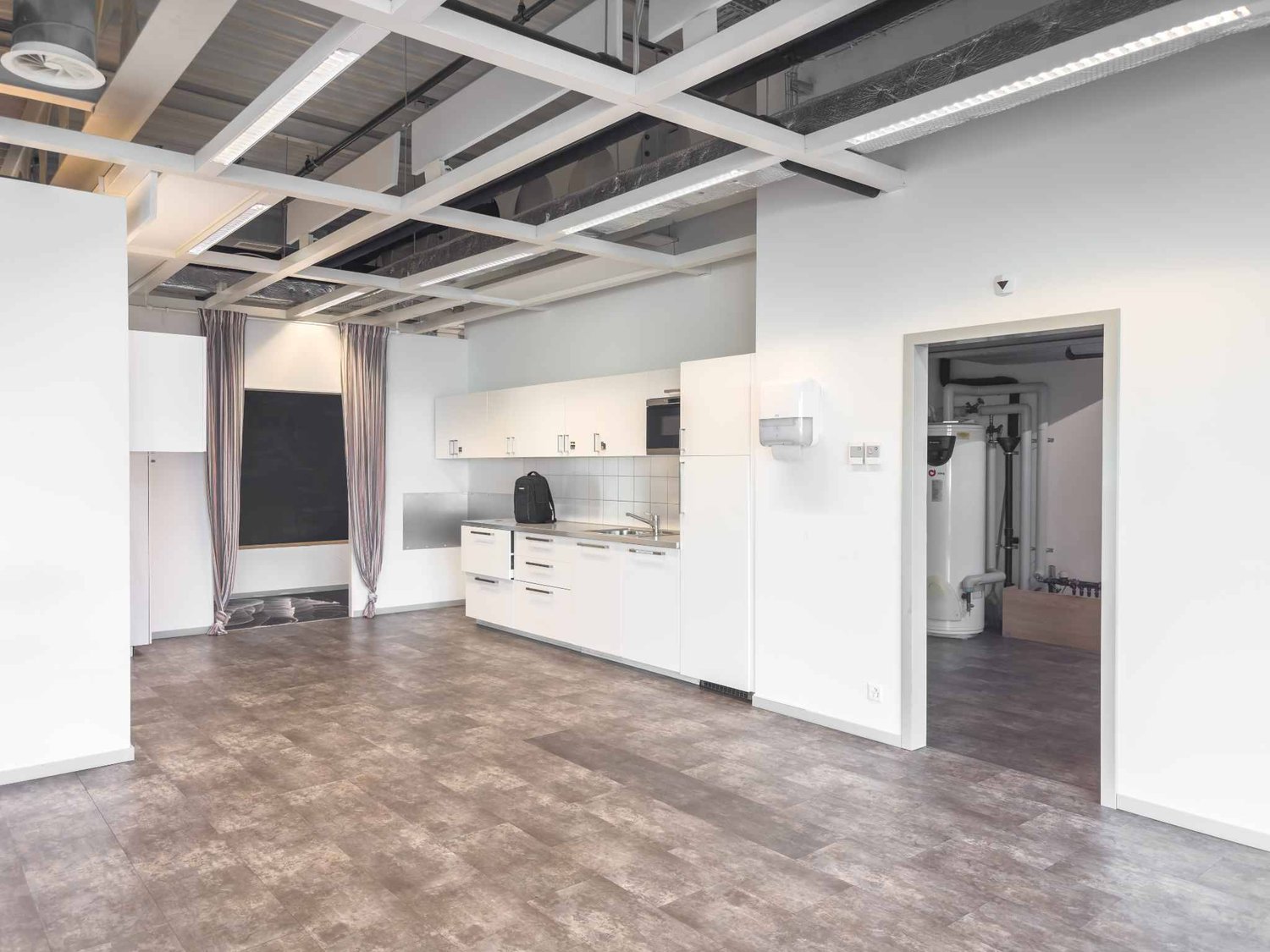 903m² ufficio