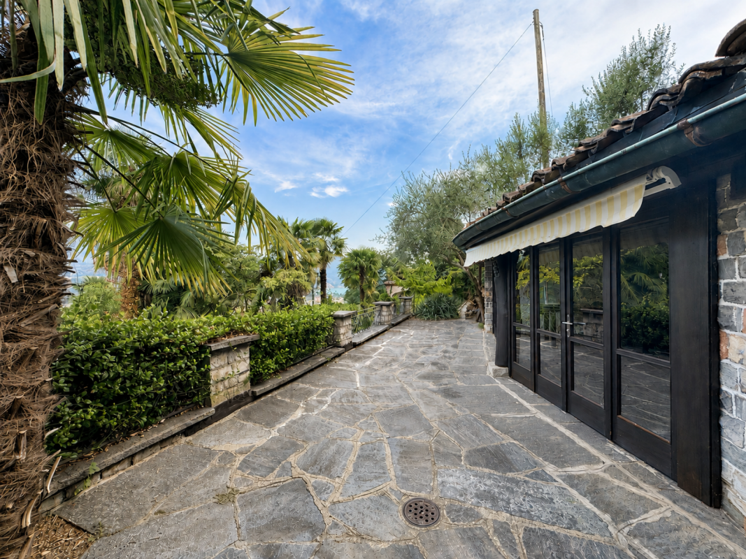 7 ½ Zimmer Einfamilienhaus