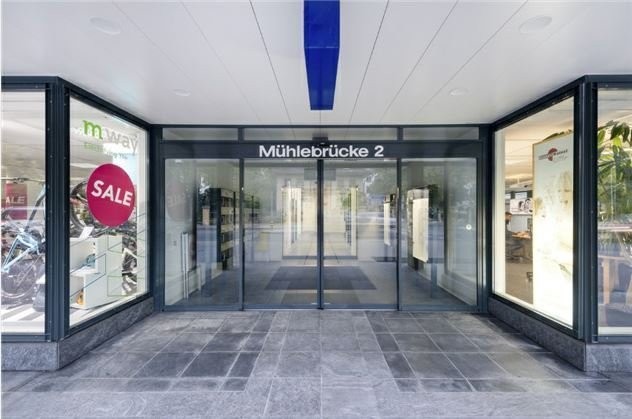 99m² office
