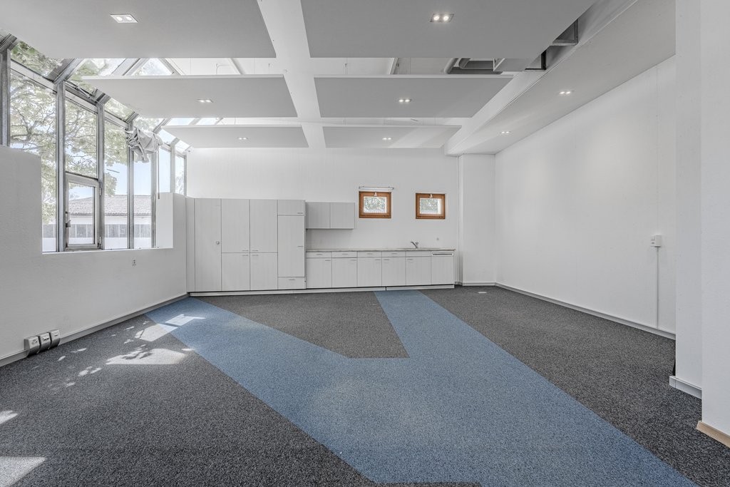 423m² ufficio