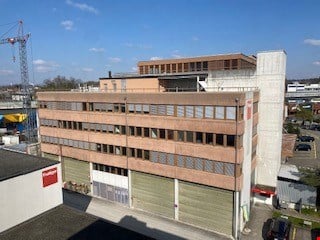270m² de bureaux