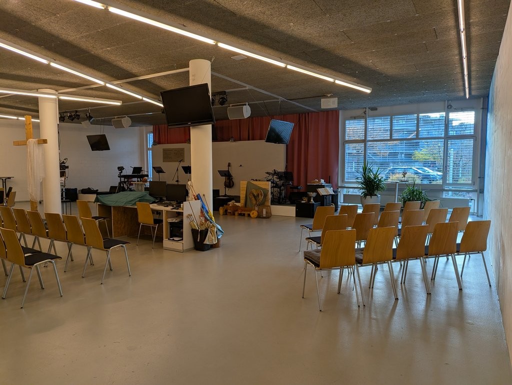 480m² office