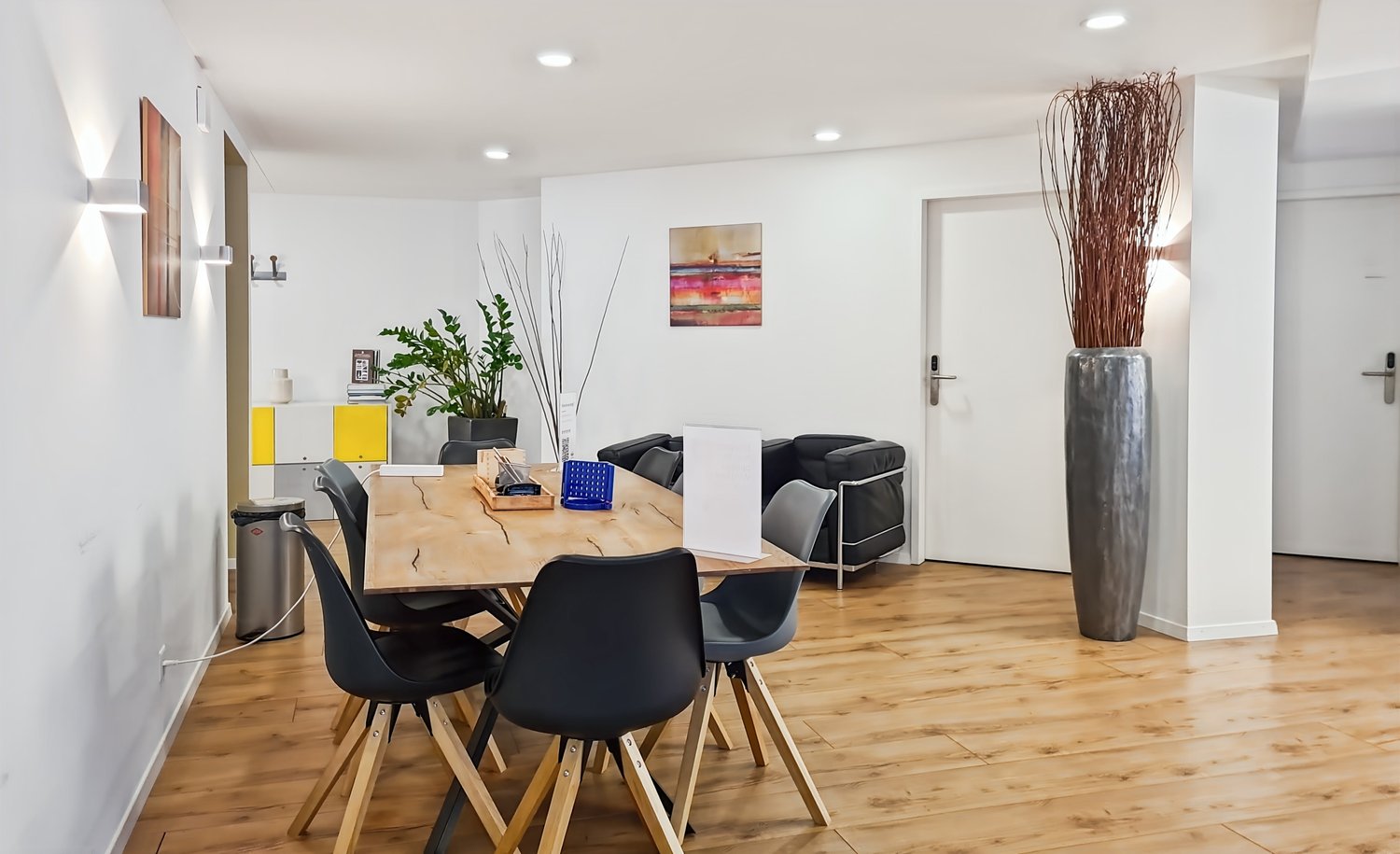 50m² office