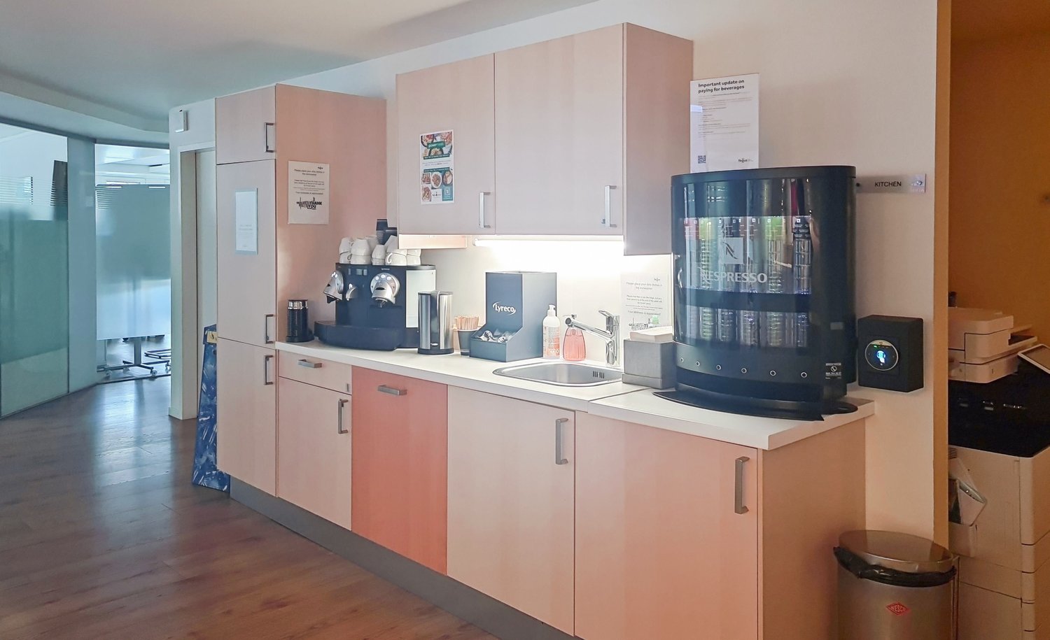50m² office