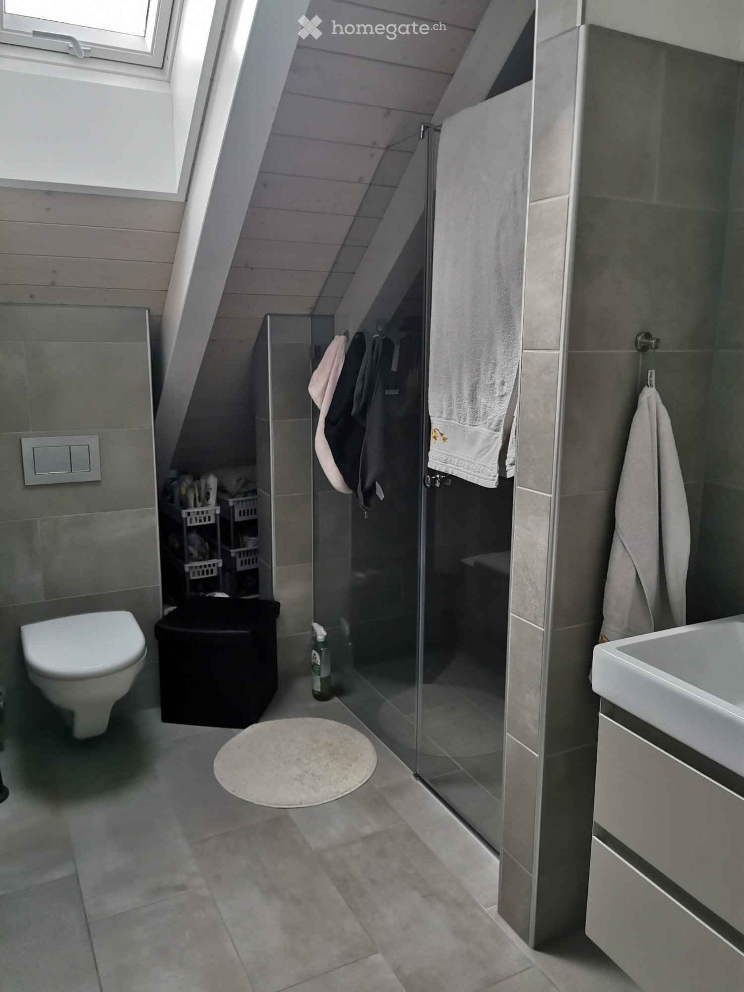 5 rooms apartment