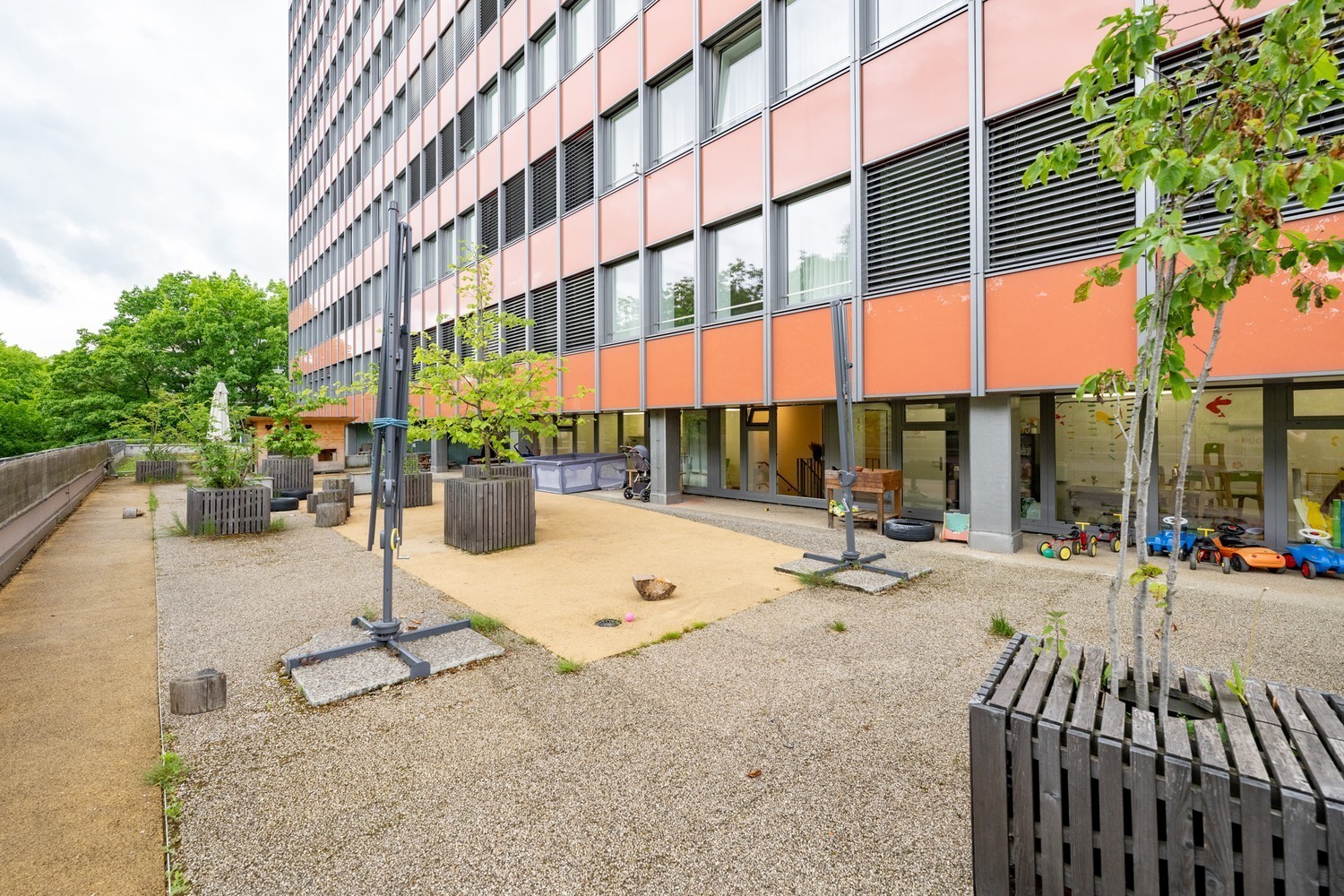 50-400m² commercial