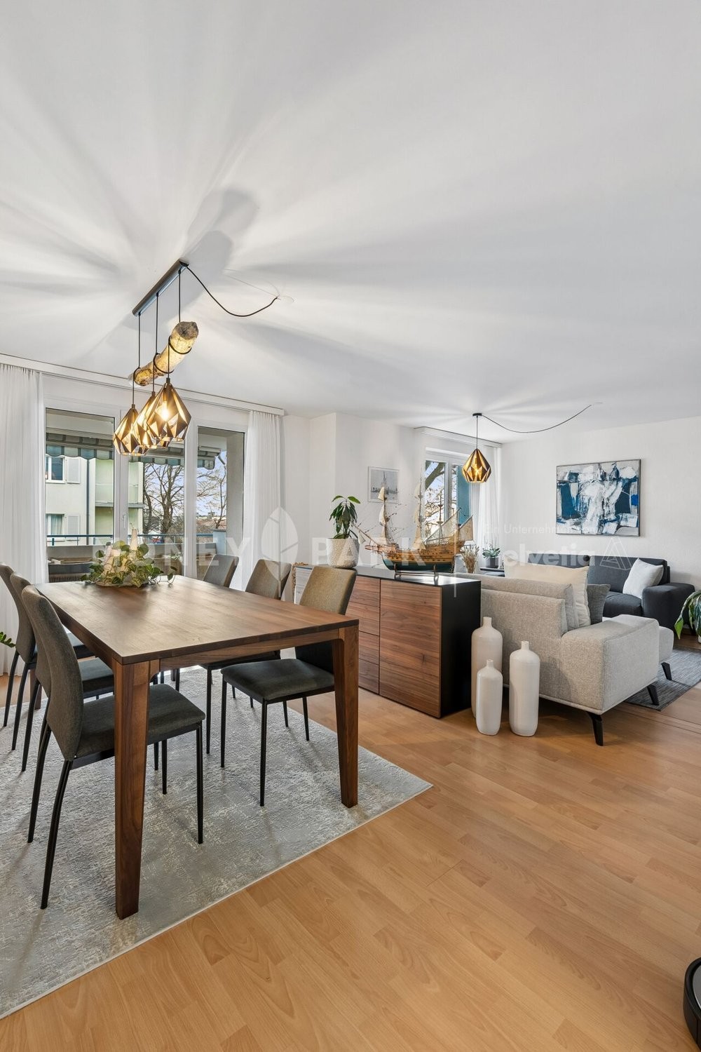 4 rooms apartment