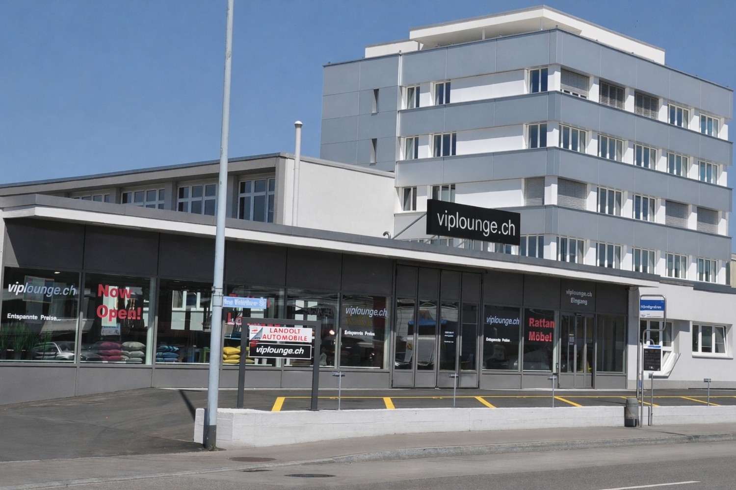 417m² commerciale