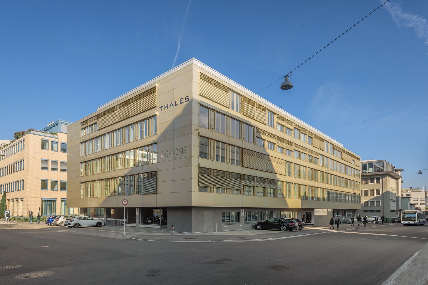 798m² ufficio