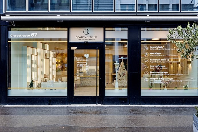 120m² commercial