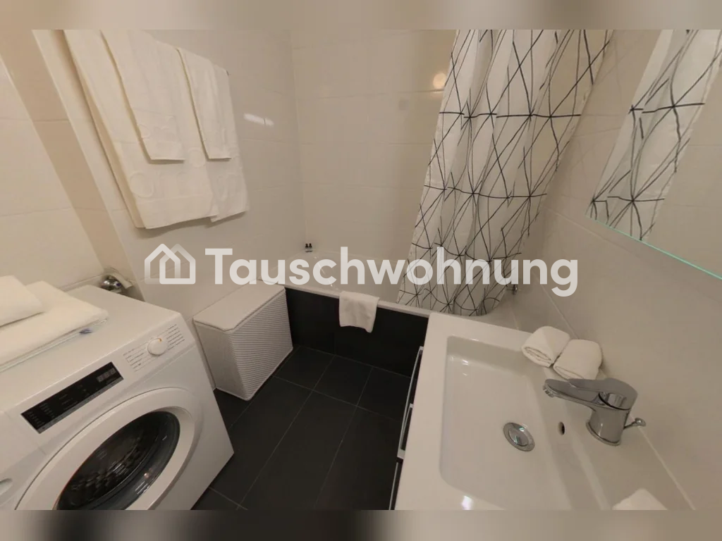 Appartement de 4 ½ pièces

Appartement lumineux et spacieux de 2 chambres avec vue sur le fleuve à louer à La Jonction. Contact:   
  
Profitez de cet élégant et spacieux appartement de 85 m² dans le quartier prisé de La Jonction, idéalement situé à proximité des transports publics et à quelques pas