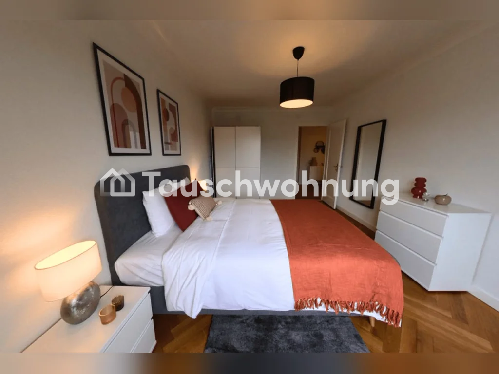 Appartement de 4 ½ pièces

Appartement lumineux et spacieux de 2 chambres avec vue sur le fleuve à louer à La Jonction. Contact:   
  
Profitez de cet élégant et spacieux appartement de 85 m² dans le quartier prisé de La Jonction, idéalement situé à proximité des transports publics et à quelques pas