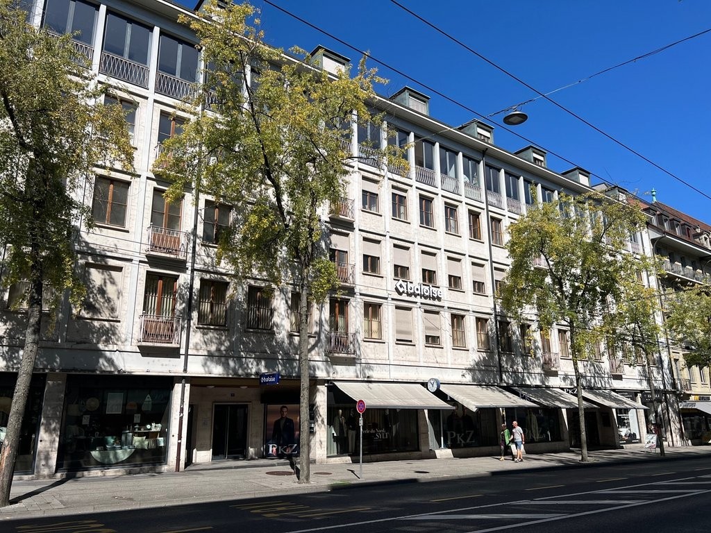 526m² ufficio