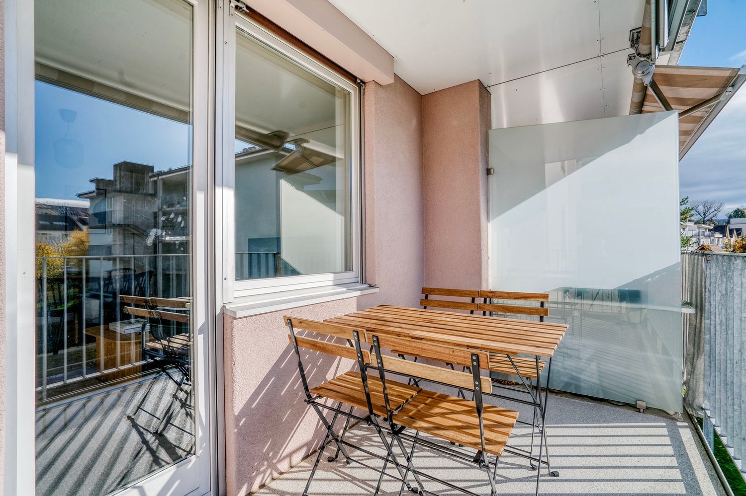 2 ½ rooms furnished flat