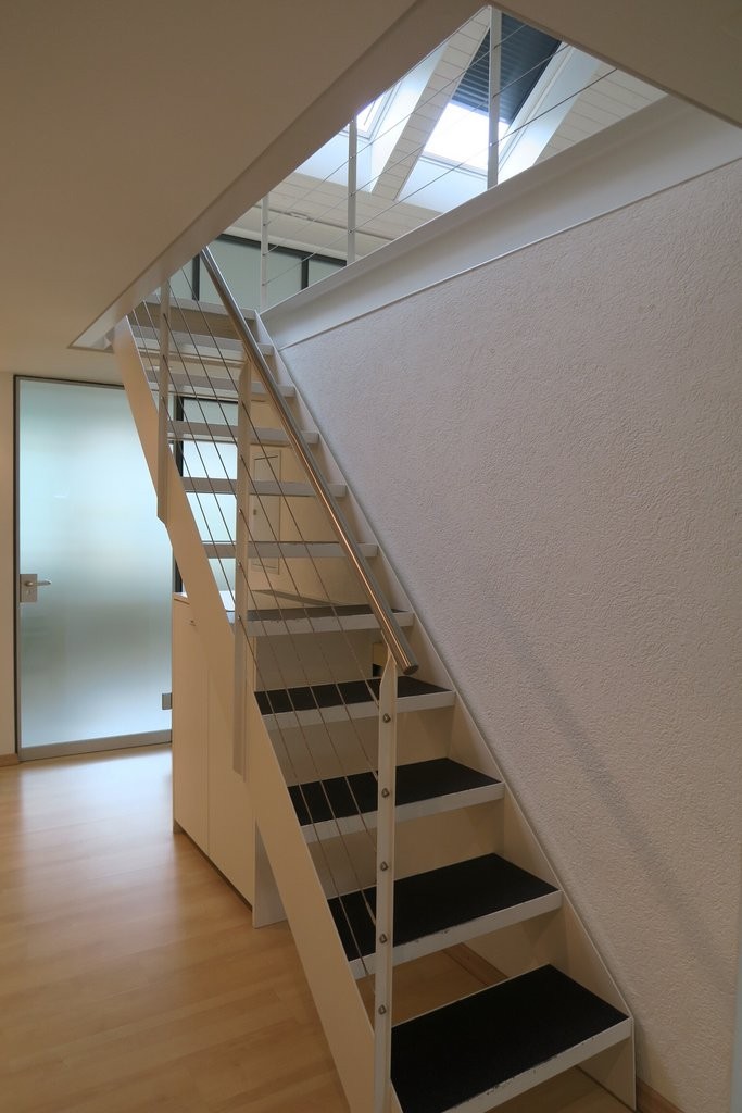 103m² office