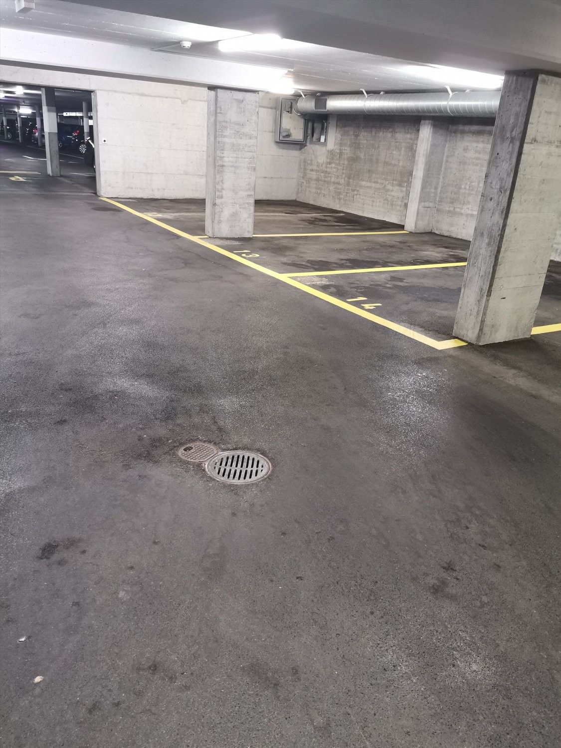 Untergrundparkplatz