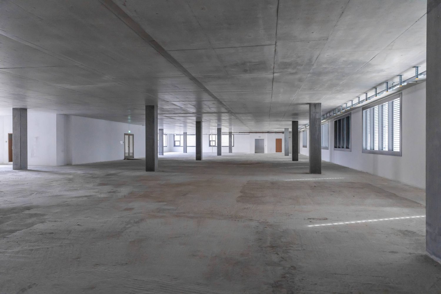 300m² ufficio