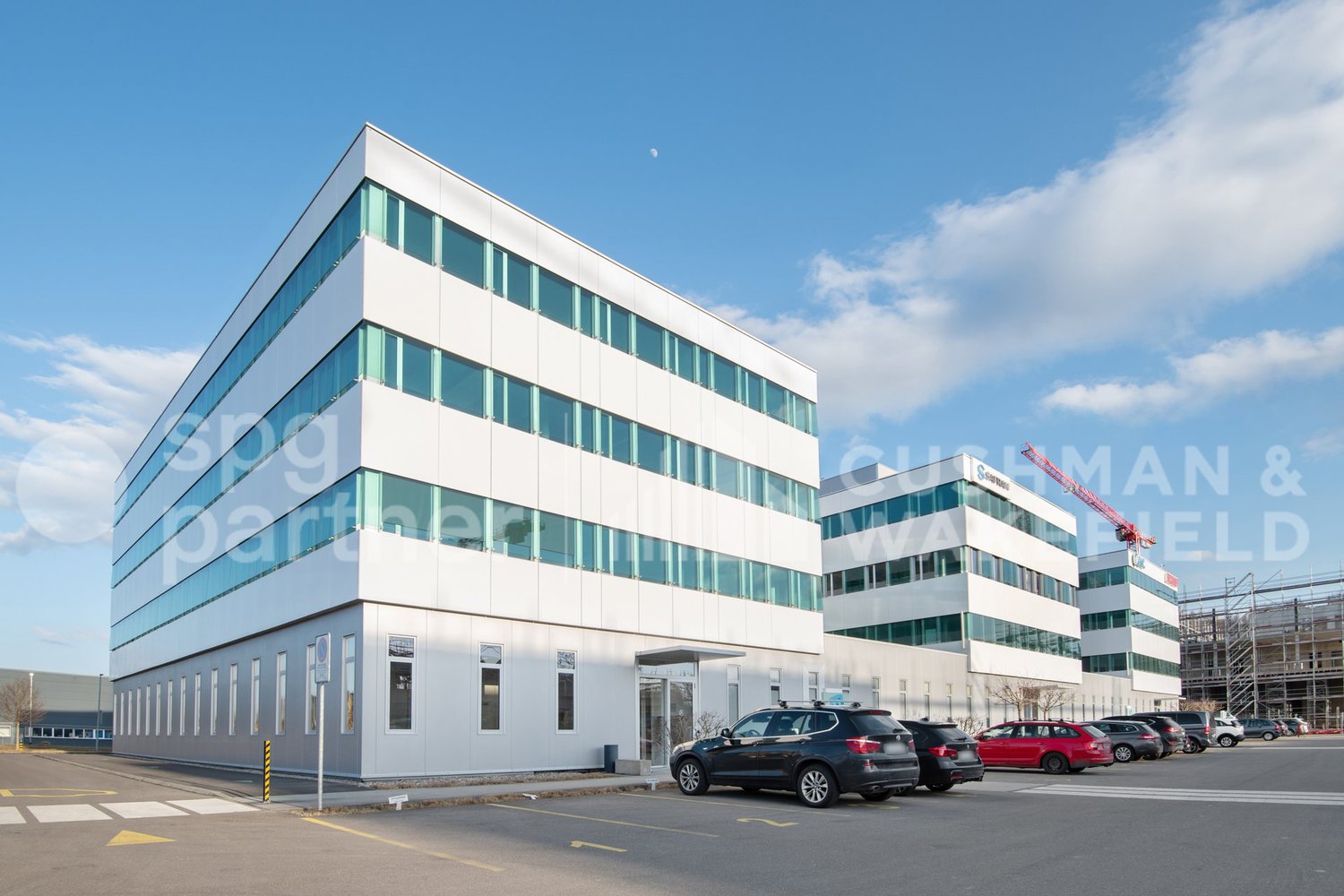 400m² office