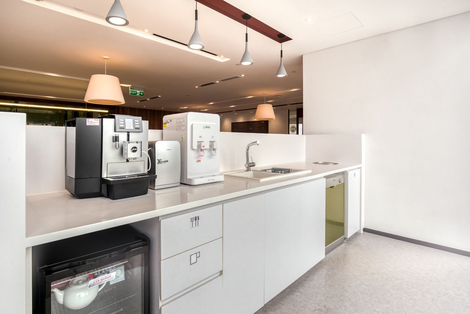 10m² office