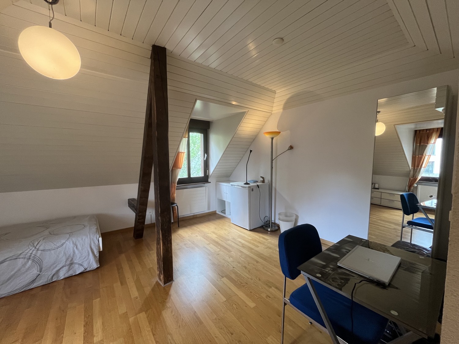 Zimmer in einer Wohngemeinschaft