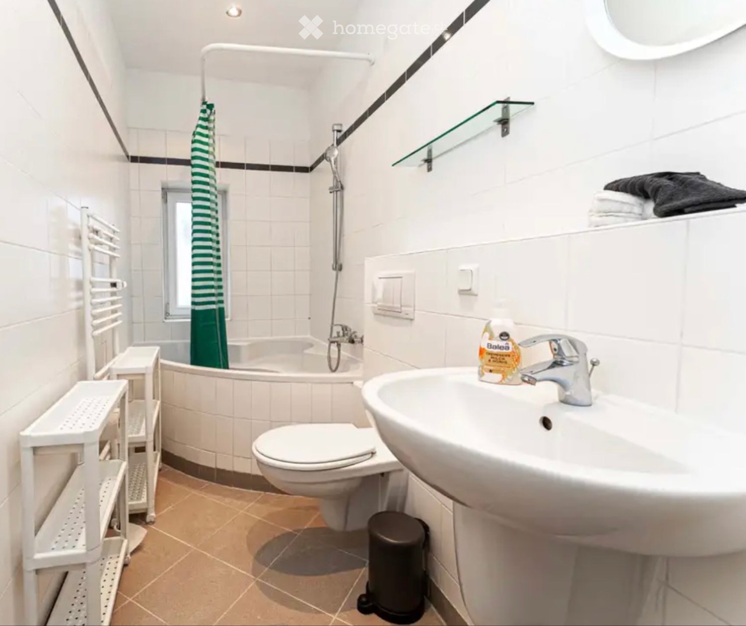1 room single room