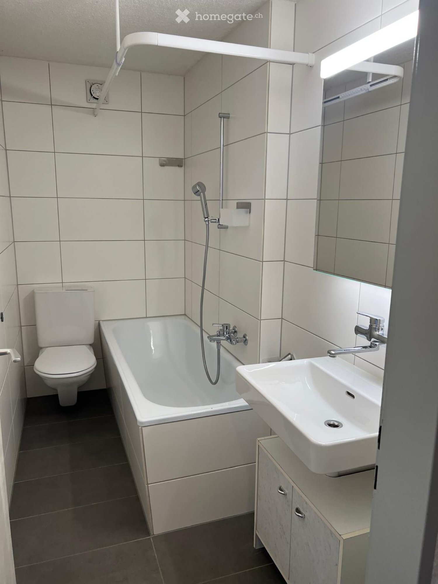 3 rooms apartment