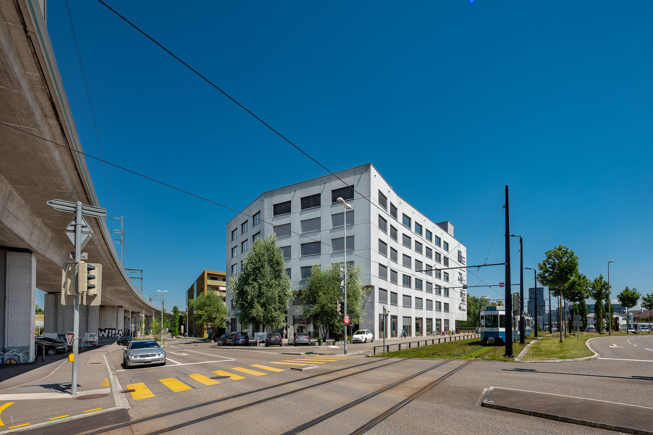 ufficio di 912m²