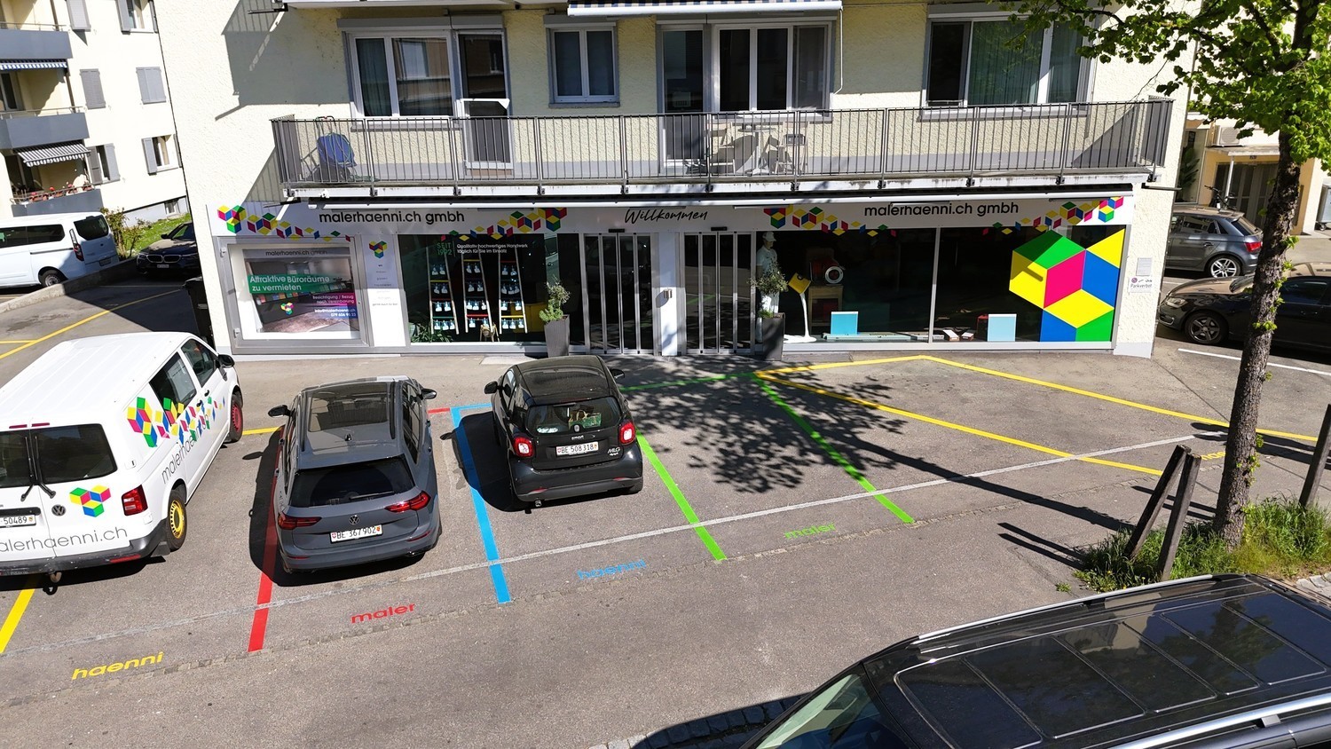 195m² commercial