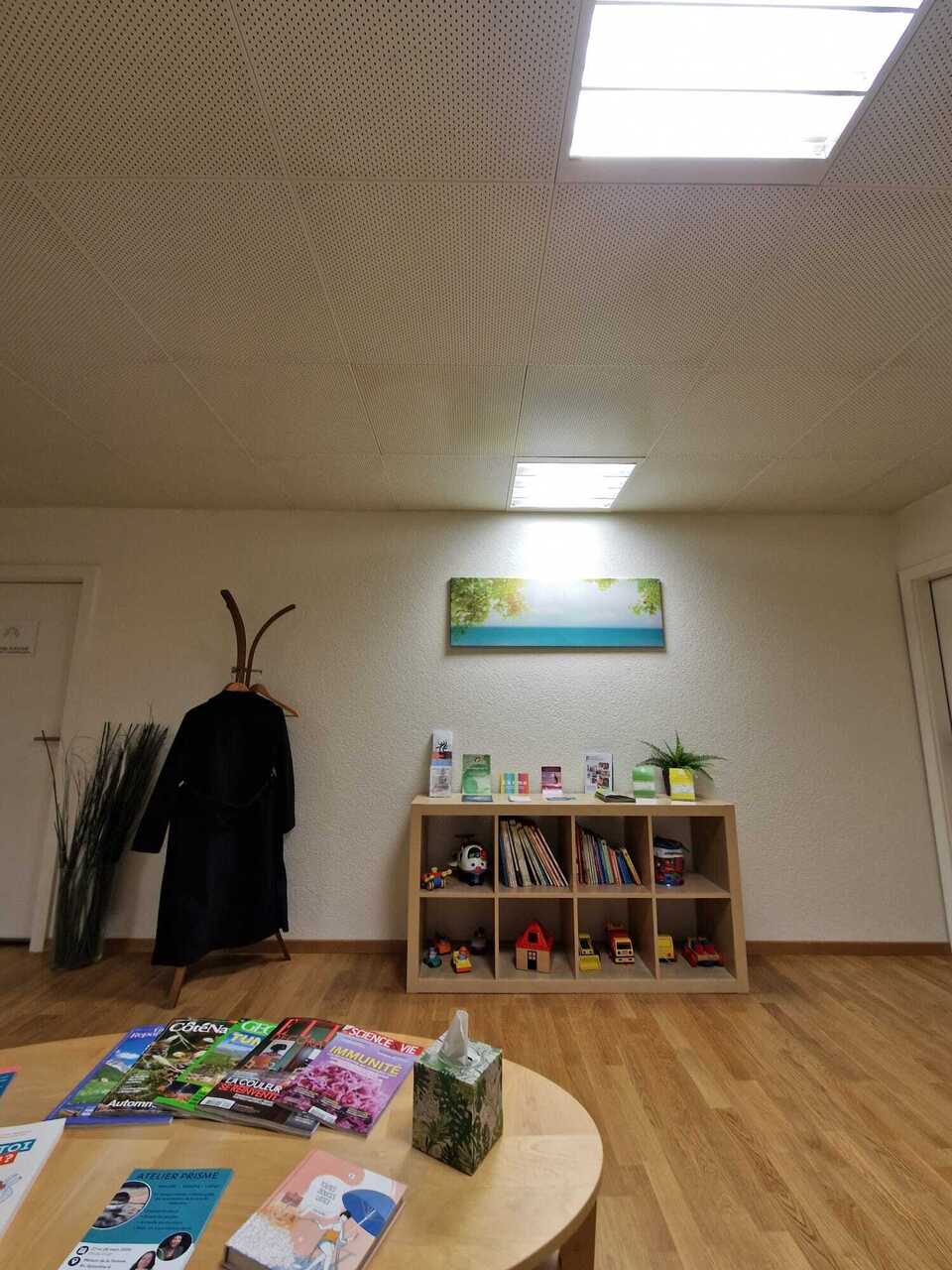 95m² commercial