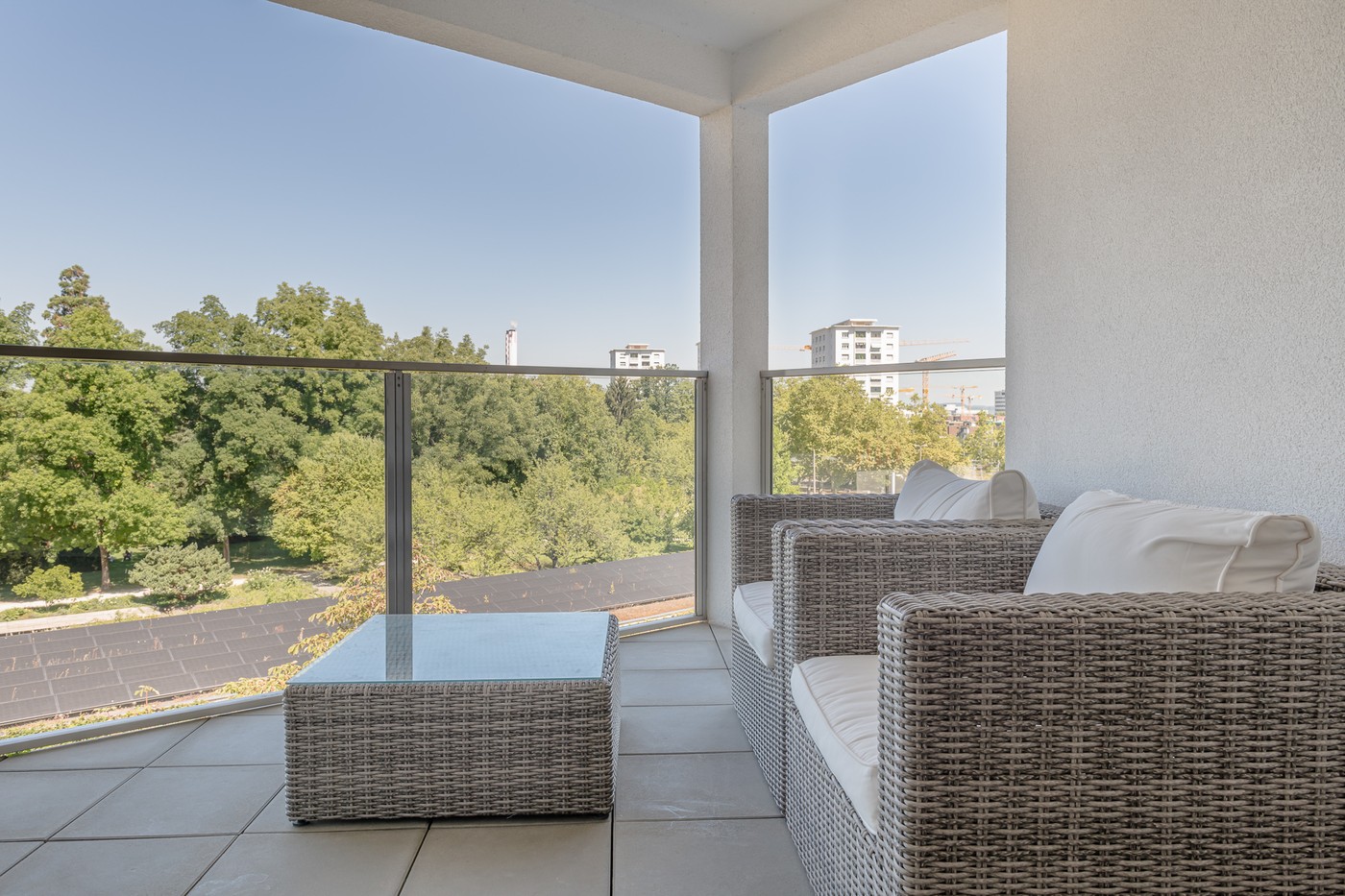 2 ½ rooms furnished flat