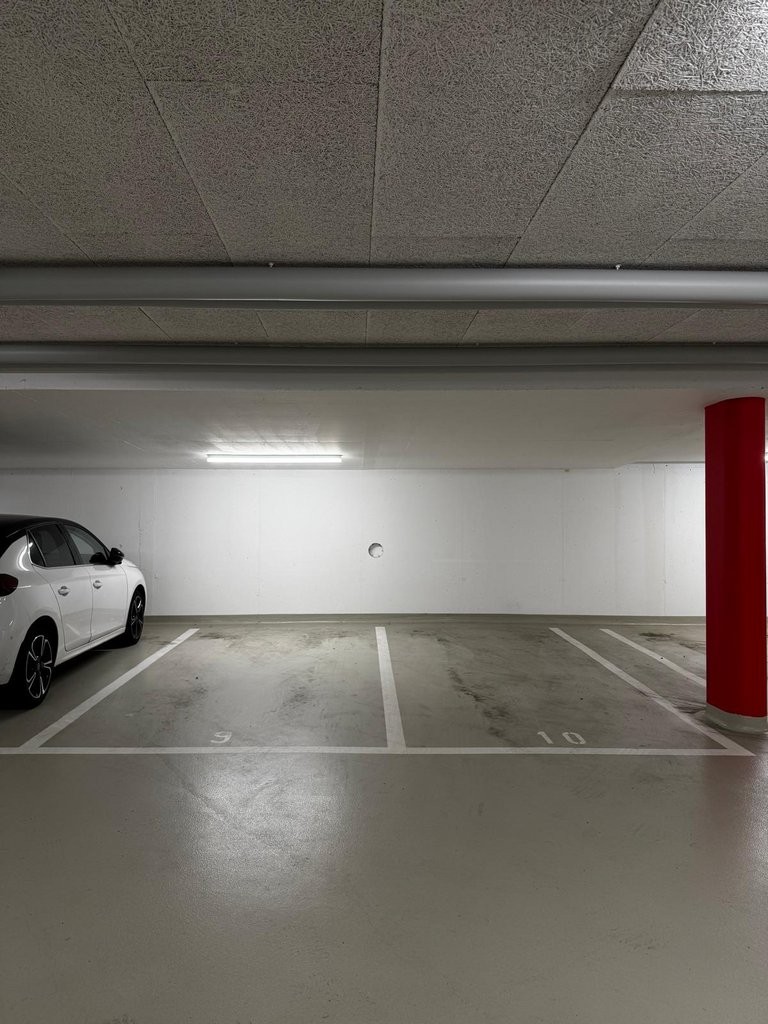 Underground slot