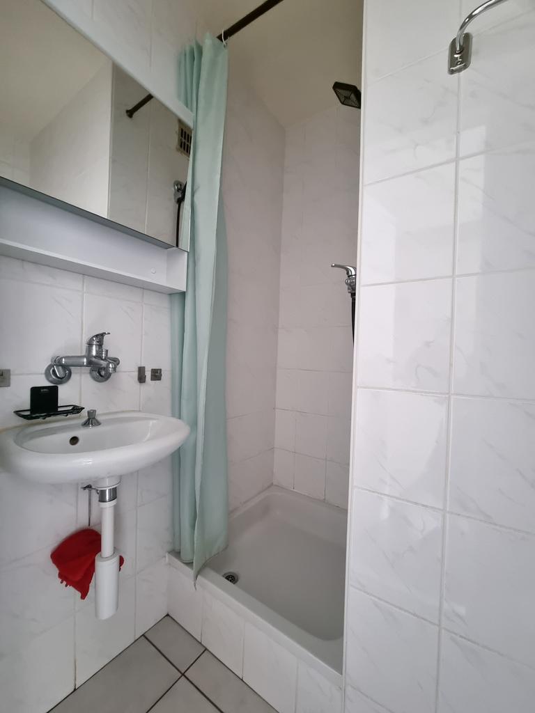 1 ½ Zimmer möblierte Wohnung