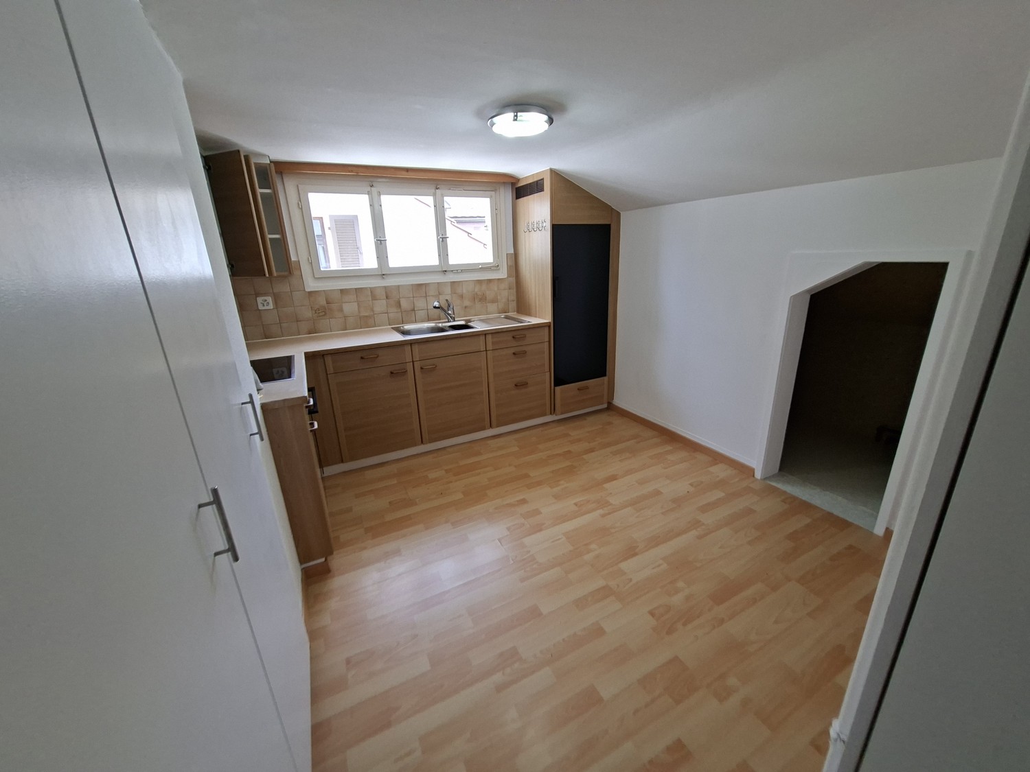 3 rooms roof flat